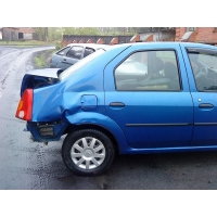 Продам а/м Renault Logan битый