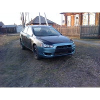 Продам а/м Mitsubishi Lancer битый