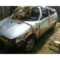 Продам а/м ВАЗ 2112 аварийный