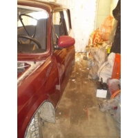 Продам а/м ВАЗ 2107 битый
