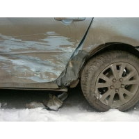 Продам а/м Mazda 3 битый
