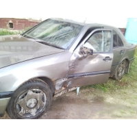Mercedes C180