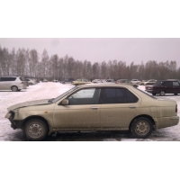 Продам а/м Nissan Bluebird битый