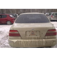 Продам а/м Nissan Bluebird битый