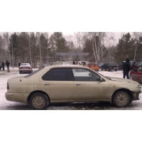 Продам а/м Nissan Bluebird битый