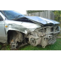 Продам Nissan Bluebird битый