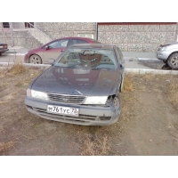 Nissan Sunny битый