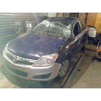 Продам а/м Opel Astra битый