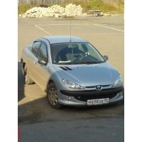 Peugeot 206 битый