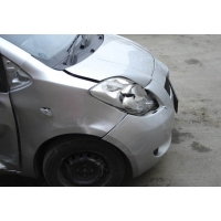 Toyota Vitz битый