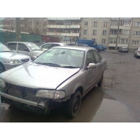 Битый Nissan Sunny