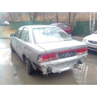 Битый Nissan Sunny