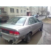 Битый Nissan Sunny