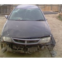 Битый Nissan Wingroad,  2000 гв.