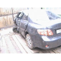 Продам Toyota Corolla битый