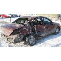 Продам а/м Kia Spectra битый