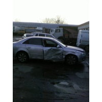 Продам а/м Audi A4 битый
