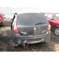 Продам а/м Renault Sandero битый