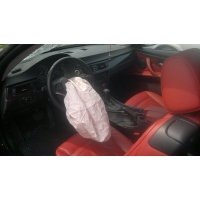 Продам а/м BMW 3 series битый