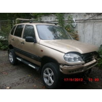 Продам а/м Chevrolet Niva битый