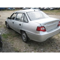 Продам а/м Daewoo Nexia битый