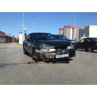Продам а/м Daewoo Nexia битый
