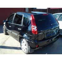 Продам а/м Ford Fiesta битый