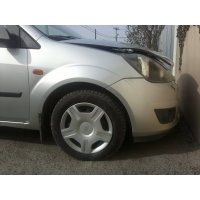 Продам а/м Ford Fiesta битый