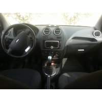Продам а/м Ford Fiesta битый