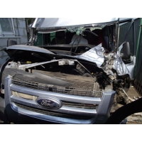 Продам а/м Ford Transit битый