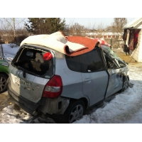 Продам а/м Honda Fit аварийный