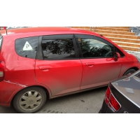 Продам а/м Honda Fit битый