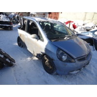 Продам а/м Honda Fit битый
