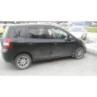 Продам а/м Honda Fit битый