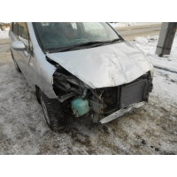 Продам а/м Honda Fit битый