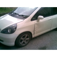 Продам а/м Honda Fit требующий покраски