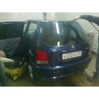 Продам а/м Honda Logo требующий вложений