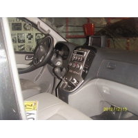 Продам а/м Hyundai H1 (Starex)  требующий вложений