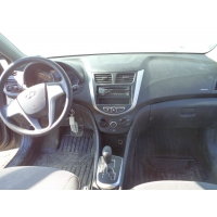 Продам а/м Hyundai Solaris битый