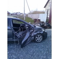 Продам а/м Hyundai Solaris битый