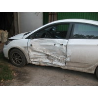 Продам а/м Hyundai Solaris битый