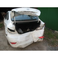 Продам а/м Hyundai Solaris битый