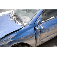 Продам а/м Kia Cerato битый