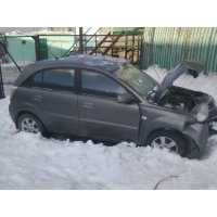 Продам а/м Kia Rio аварийный