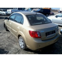 Продам а/м Kia Rio требующий вложений