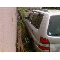 Продам а/м Mazda Demio битый