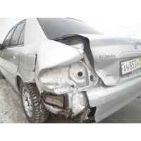 Продам а/м Mazda Familia битый