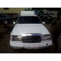 Продам а/м Mercedes-Benz W124 битый