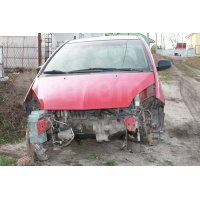 Продам а/м Mitsubishi Colt аварийный
