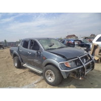 Продам а/м Mitsubishi L200 битый